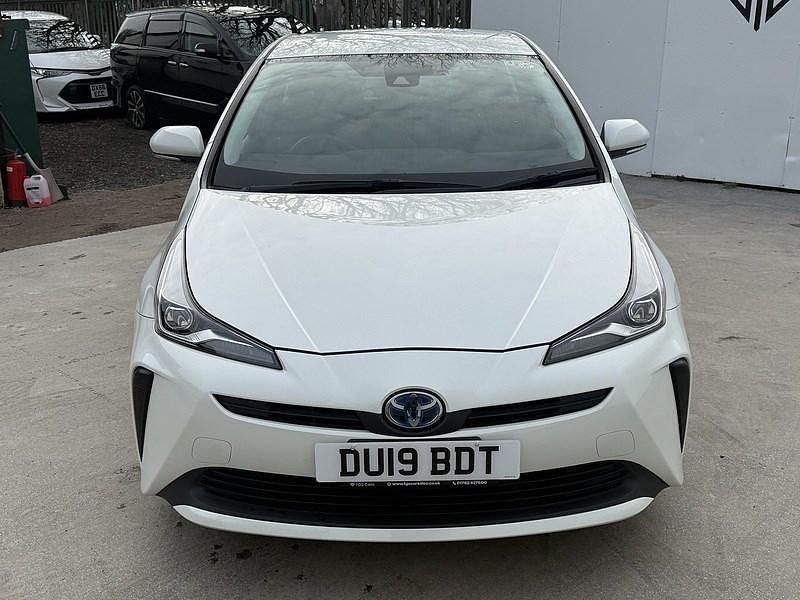 Used Toyota Prius Business Edition 2025 White Hatchback