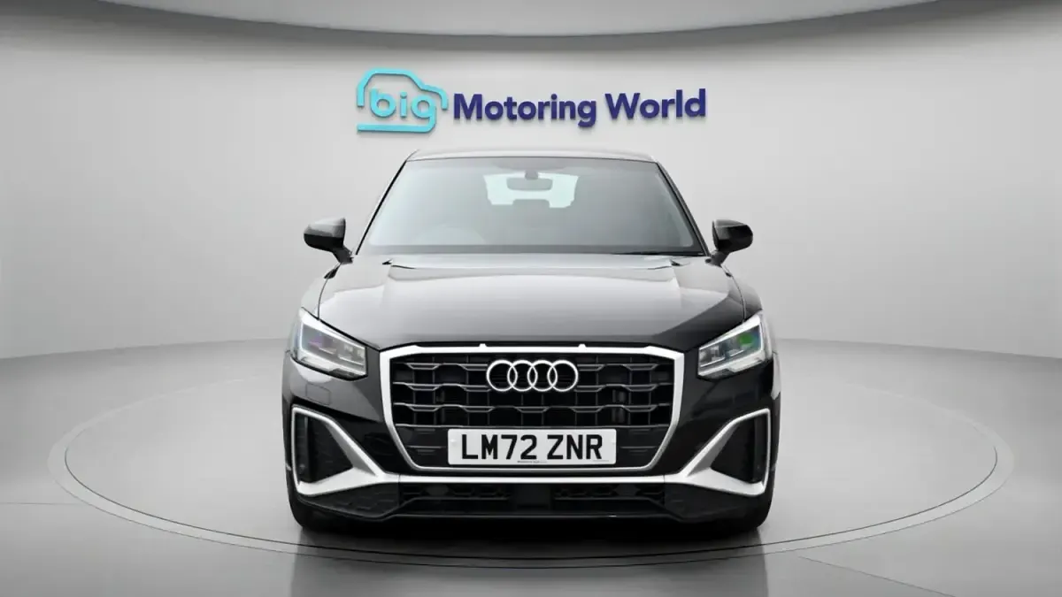 Używany Audi Q2 S-Line 109 KM (80 kW) 2022 Czarny SUV