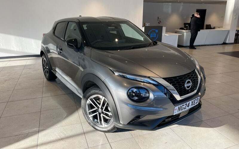 Grey Used 2024 Nissan Juke N-Connecta SUV | £17,999 (Fair price) - Image 1/4