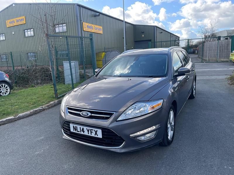Used Ford Mondeo Business Edition 163 HP (119 kW) 2014 Brown Estate