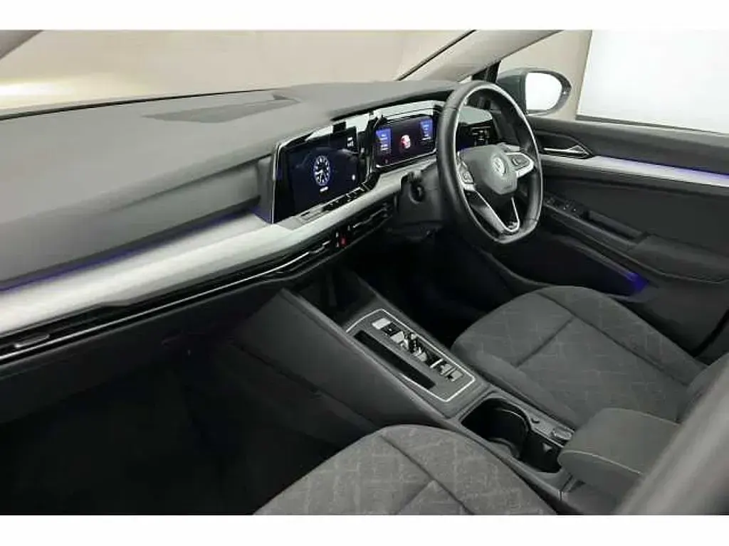 Second-hand VW Golf VII 150 CP (110 kW) 2020
