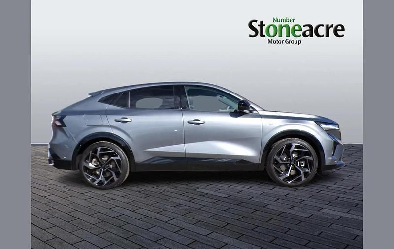 Used Renault Rafale 300 HP (220 kW) 2025 Other SUV