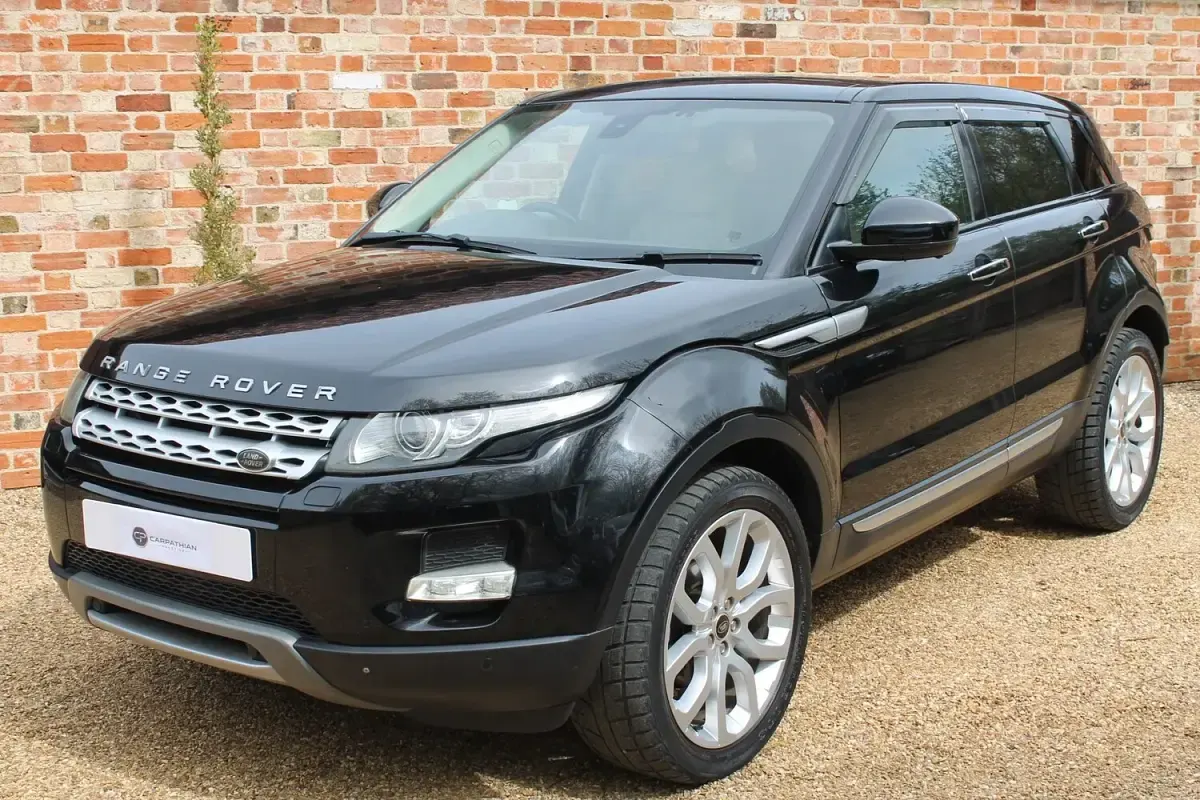 Used Land Rover Range Rover evoque Prestige 2015 Black