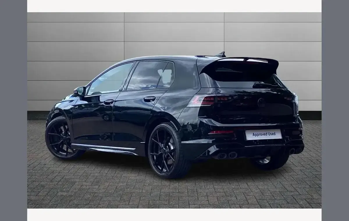 New VW Golf VIII Black Edition 333 HP (244 kW) 2026 Black Hatchback