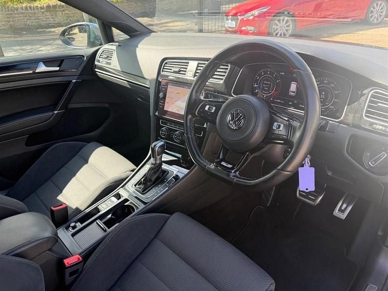 Used VW Golf VII R 310 HP (228 kW) 2017 Grey Estate