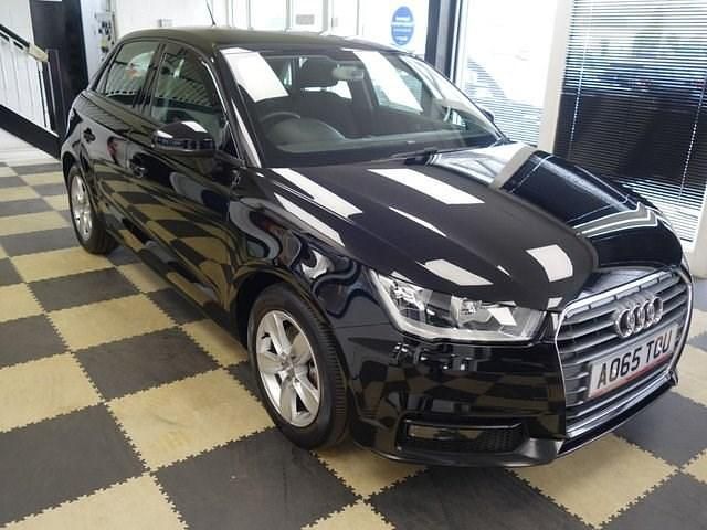Used Audi A1 Sportback Design 116 HP (85 kW) 2015 Hatchback