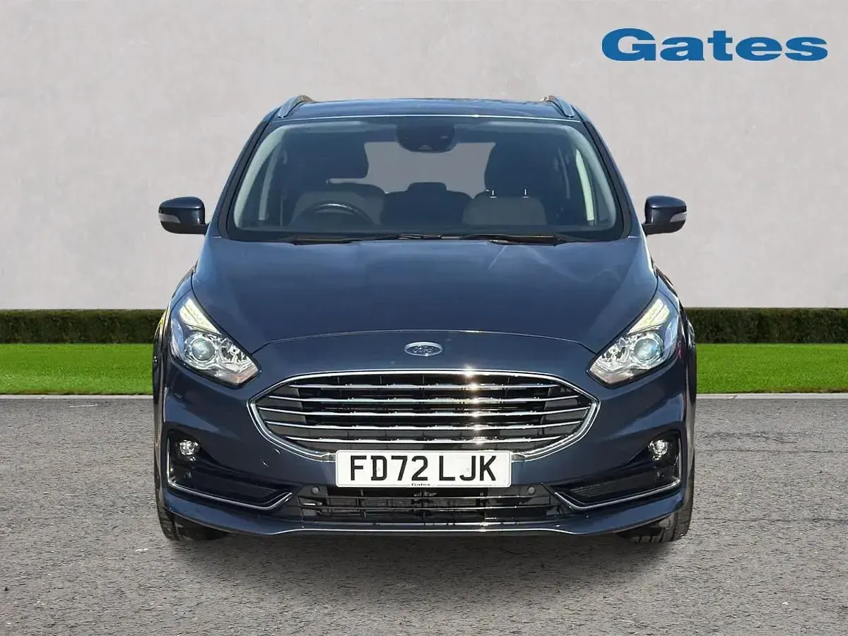 Usado Ford S-MAX Titanium 190 HP (139 kW) 2023 Azul Monovolume
