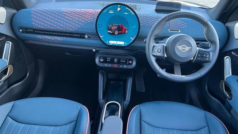 Used Mini Aceman Exclusive 135 kW (184 HP) 2025 Midnight black ii SUV