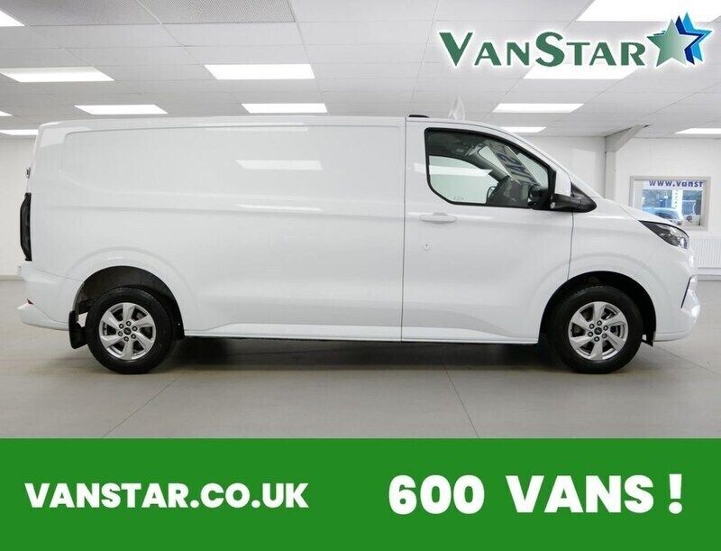 White Used 2024 Ford Transit Custom Limited Van | £26,689 (Fair price) - Image 1/4