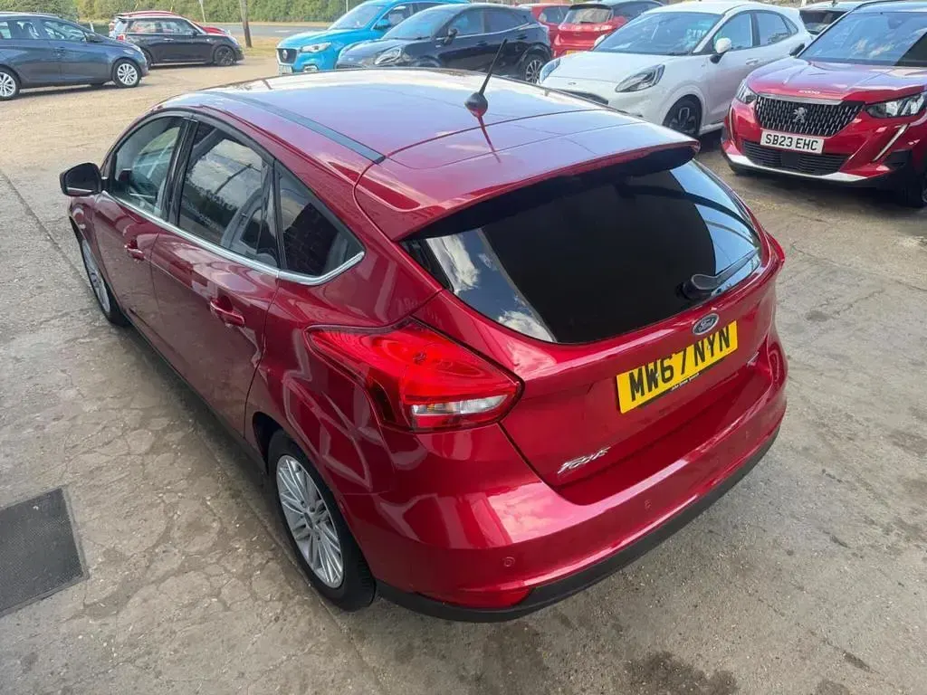 Used Ford Focus Zetec 2017 Red Hatchback