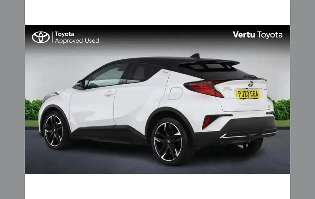 Used Toyota C-HR Sport 122 HP (89 kW) 2023 White SUV