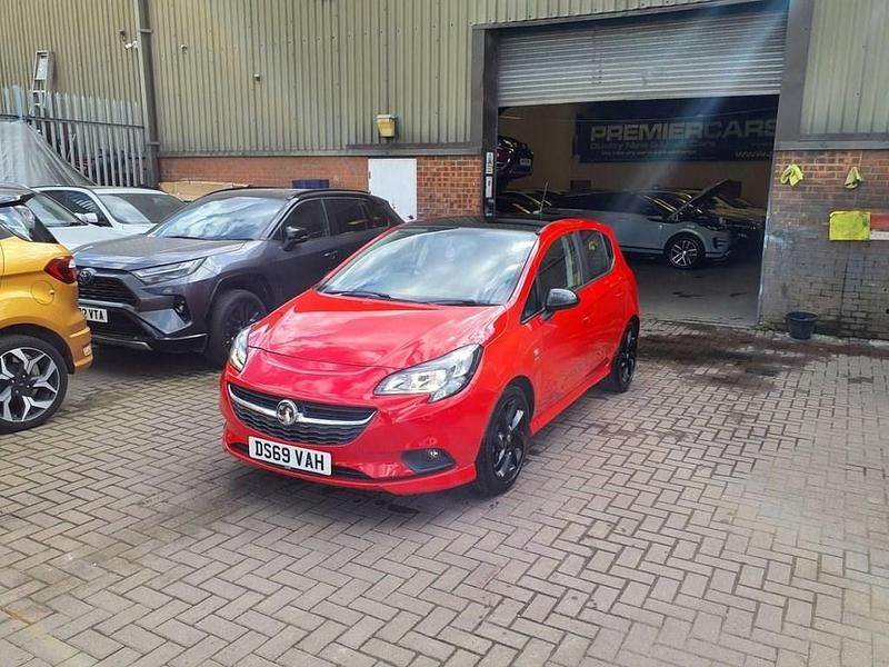 Used Vauxhall Corsa SRi 90 HP (66 kW) 2019 Red Hatchback