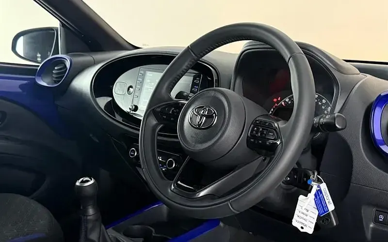 Used Toyota Aygo X 72 HP (52 kW) 2025 SUV