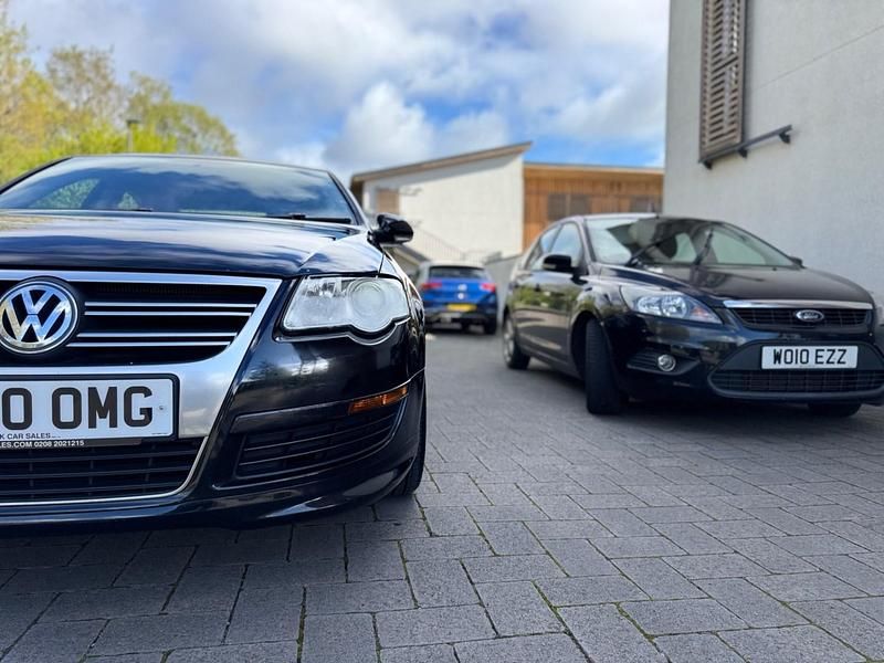 Used VW Passat R-line 140 HP (102 kW) 2010 Black Sedan