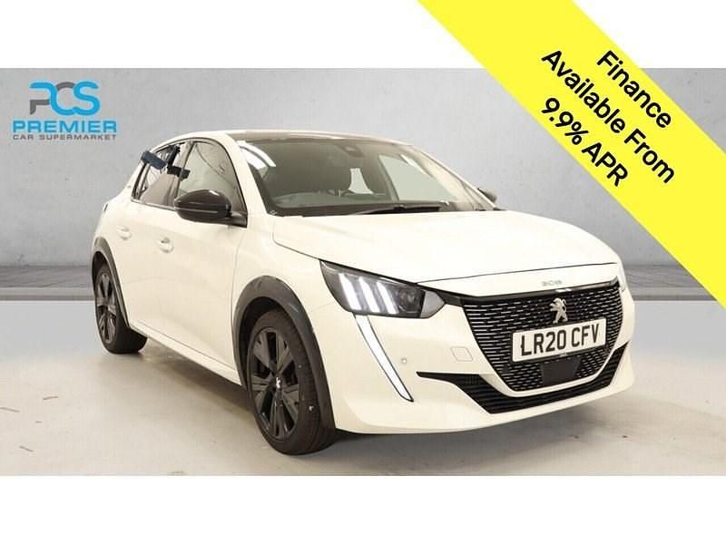 Used Peugeot 208 GT-line 2020 White Hatchback