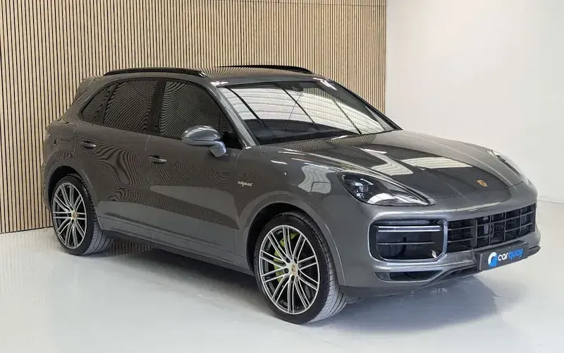 Used Porsche Cayenne Turbo S E-Hybrid 680 HP (500 kW) 2022 SUV