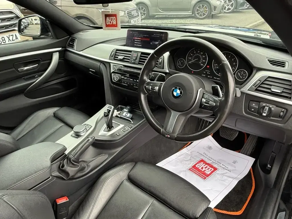 Begagnad BMW 420 M Sport 184 HK (135 kW) 2019 Svart Halvkombi
