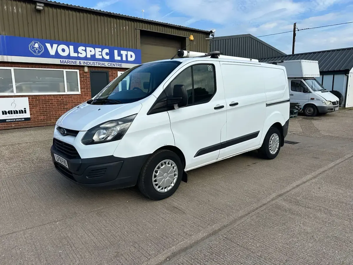 Used Ford Transit Custom 100 HP (73 kW) 2016 White Van