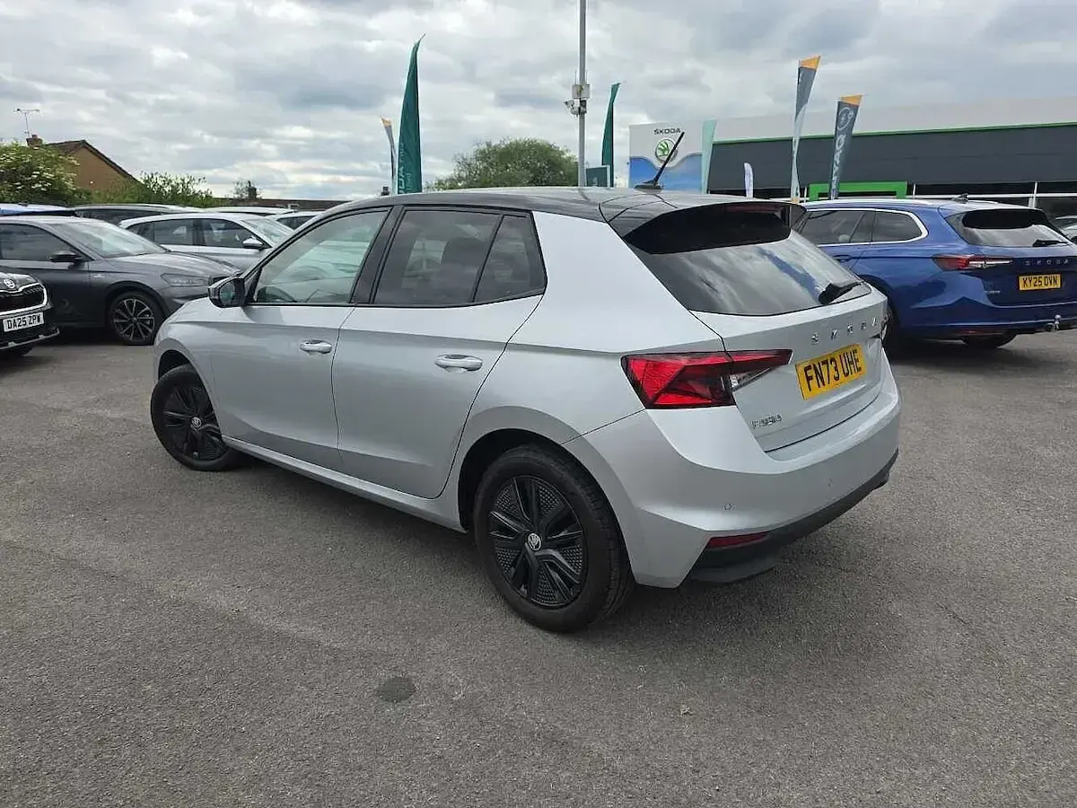 Used Skoda Fabia Colour Edition 94 HP (69 kW) 2023 Brilliant silver metallic body / black magic pearl effect roof Hatchback