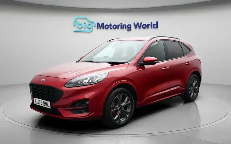 Used Ford Kuga ST-Line 190 HP (139 kW) 2023 Red SUV