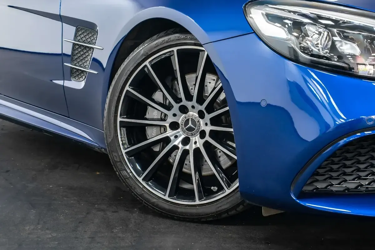 Used Mercedes SL400 Premium 2020 Blue Cabriolet