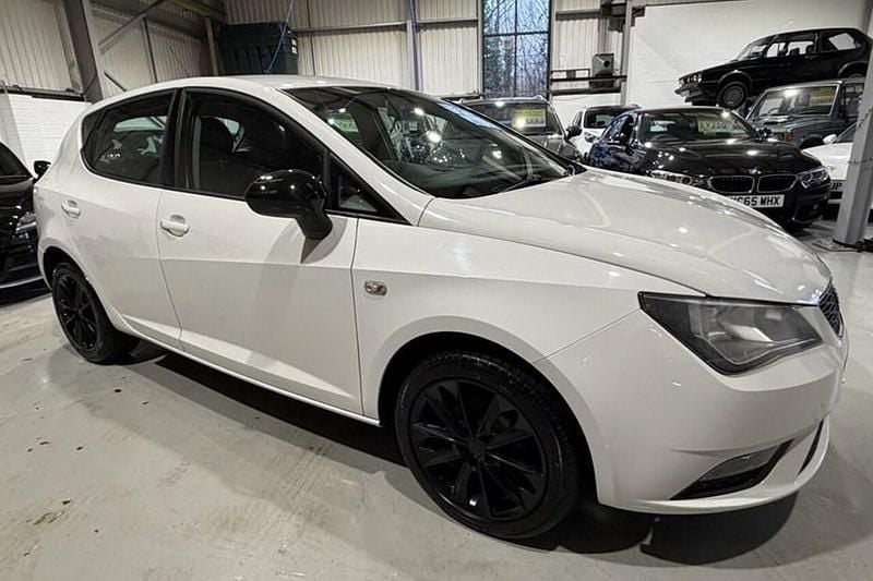 White Used 2014 Seat Ibiza Hatchback | £4,295 (Fair price) - Image 1/1