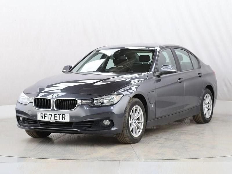 Used BMW 330e Comfort Edition 252 HP (185 kW) 2017 Grey Sedan