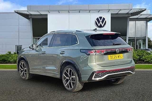Used VW Tiguan R-line 272 HP (200 kW) 2025 Green SUV