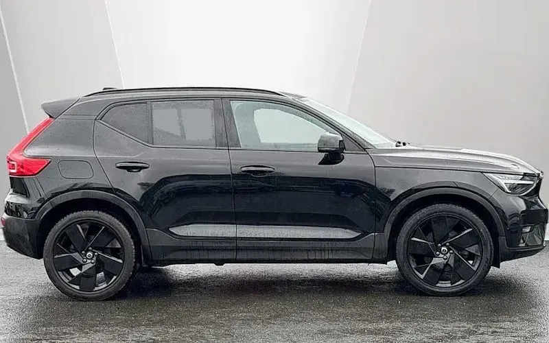 Used Volvo XC40 Ultra 197 HP (144 kW) 2025 SUV