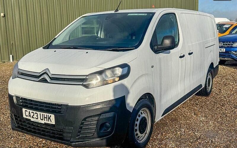 Used Citroën Dispatch 144 HP (105 kW) 2023 White MPV