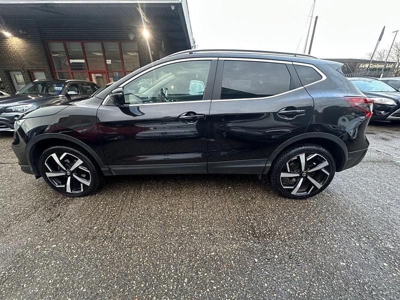 Used Nissan Qashqai Tekna 2018 Black SUV