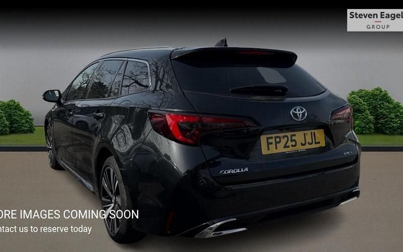 Used Toyota Corolla Design 140 HP (102 kW) 2026 Estate