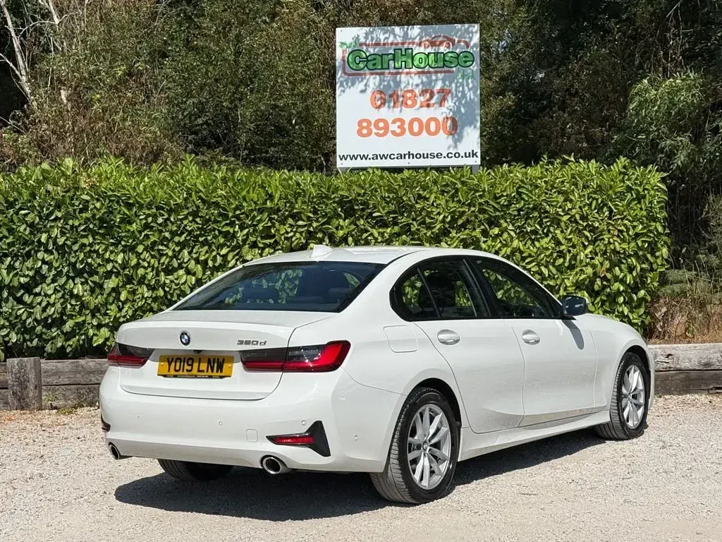 Used BMW 320 Comfort Edition 2019 White Sedan