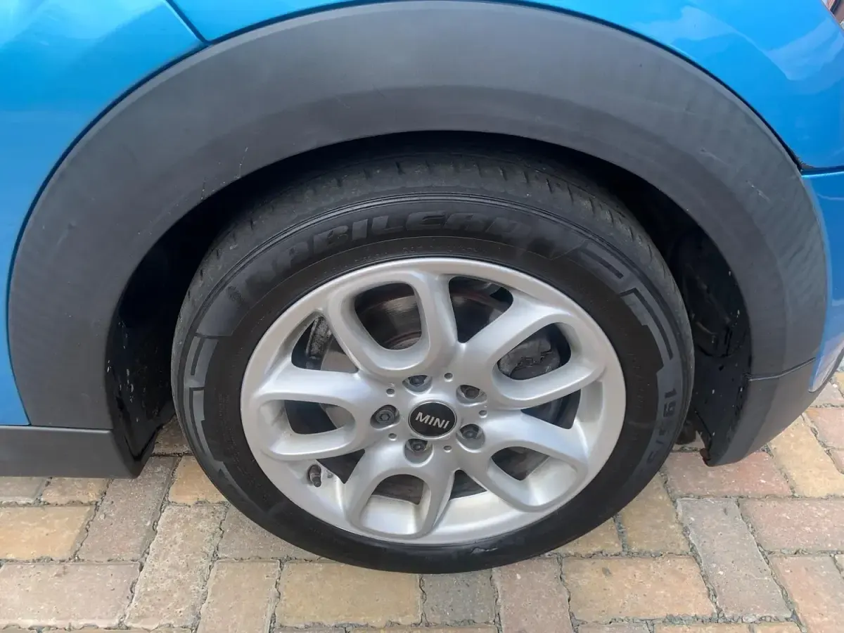 Used Mini Cooper D Hatch 116 HP (85 kW) 2015 Blue Hatchback