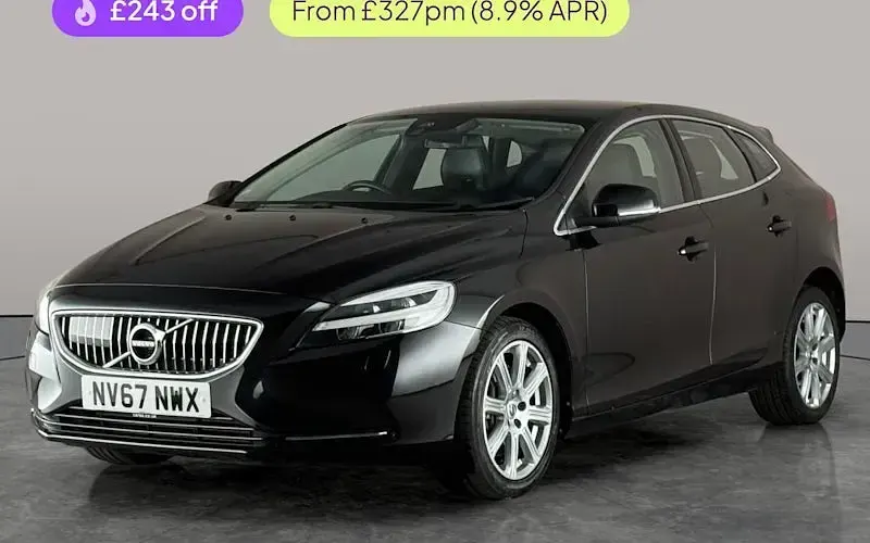 Used Volvo V40 Inscription 152 HP (111 kW) 2019 Hatchback