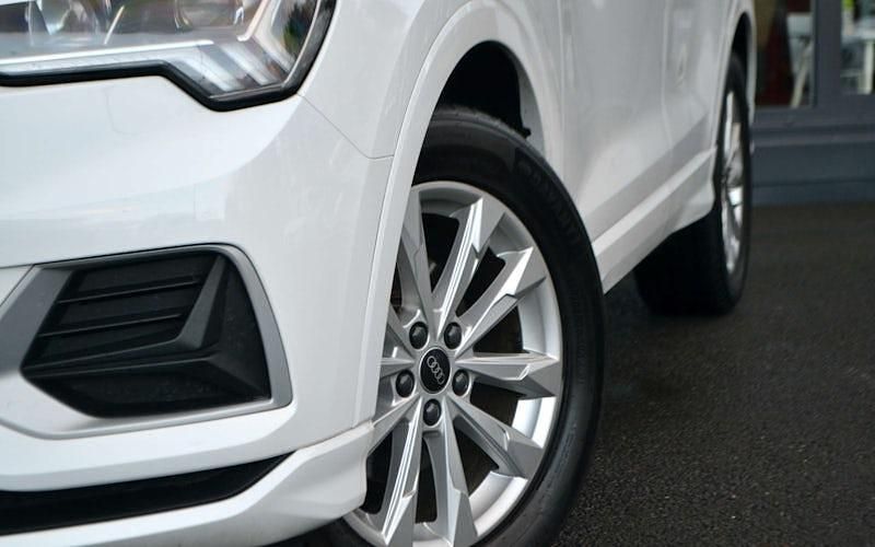 Used Audi Q3 Sport 150 HP (110 kW) 2025 SUV