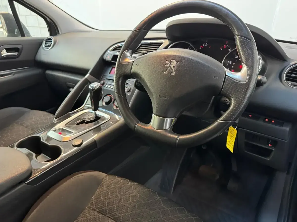 Second-hand Peugeot 3008 Active 2016 Gri SUV