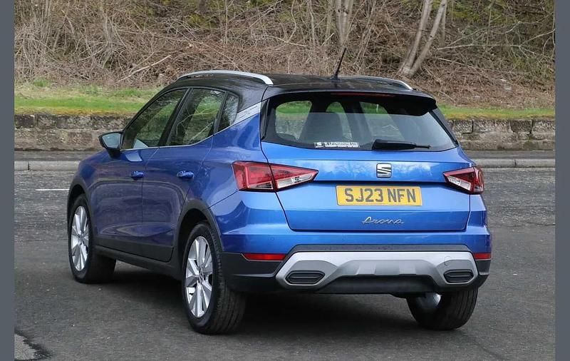 Used Seat Arona Xperience 108 HP (79 kW) 2023 Blue SUV