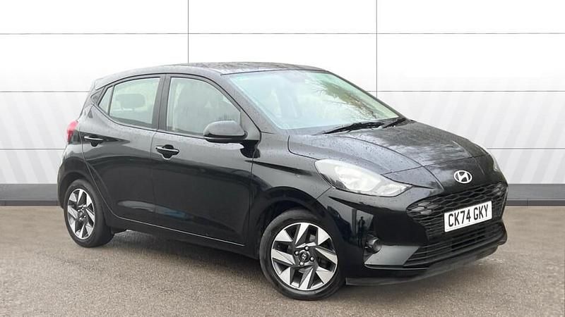 Used Hyundai i10 Advanced 63 HP (46 kW) 2024 Black Hatchback