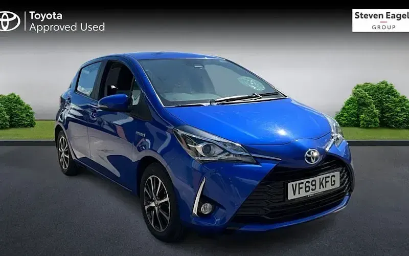 Used Toyota Yaris Hybrid 101 HP (74 kW) 2019 Hatchback