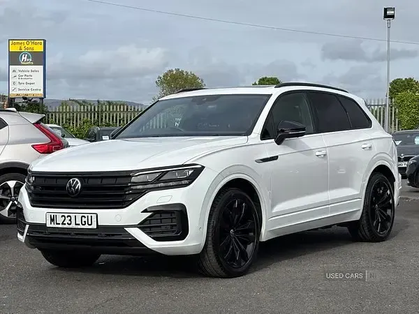 Usado VW Touareg Black Edition 231 HP (169 kW) 2023 Branco SUV