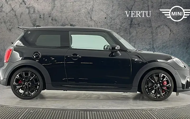Used Mini John Cooper Works Hatch 231 HP (169 kW) 2023 Black Hatchback