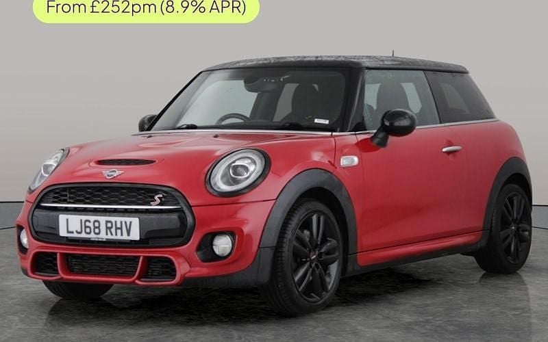 Used Mini Cooper S Hatch 192 HP (141 kW) 2019 Red Hatchback