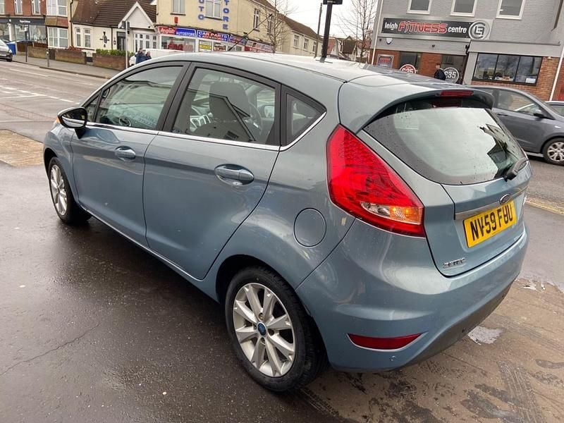 Used Ford Fiesta Zetec 2010 Blue Hatchback