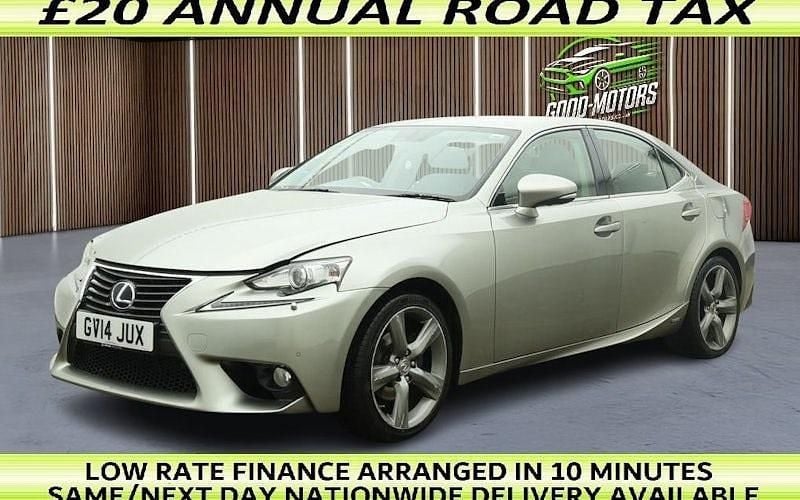 Used 2016 Lexus IS300h Sedan | £9,573 (Fair price) - Image 1/2