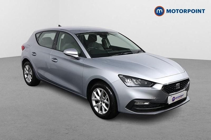 Silver Used 2021 Seat Leon SE Hatchback | £12,099 (Fair price) - Image 1/4