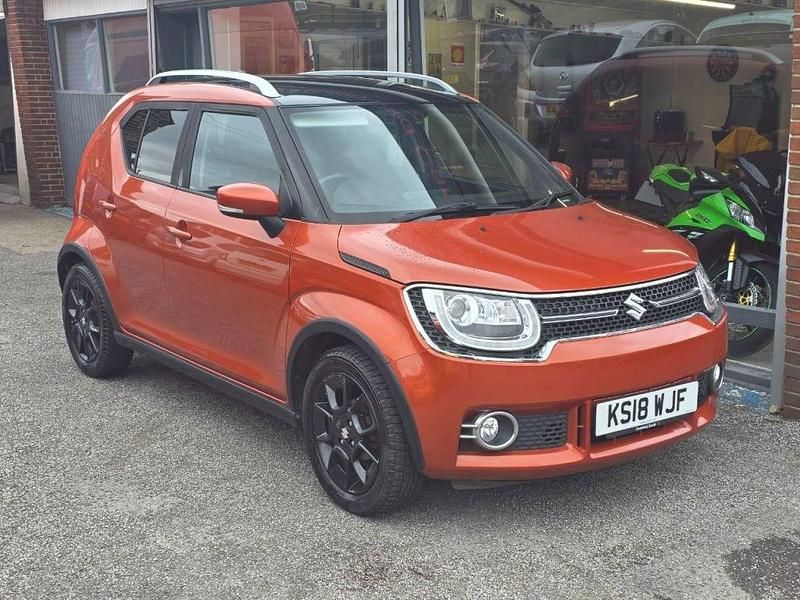 Used Suzuki Ignis SZ5 90 HP (66 kW) 2018 Orange/black Hatchback