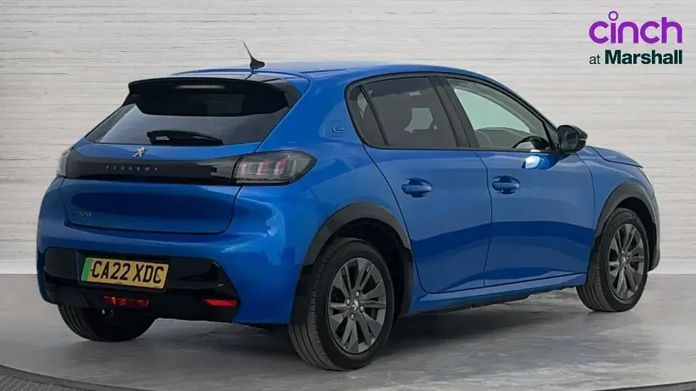 Used Peugeot e-208 Allure Premium 100 kW (136 HP) 2022 Blue Hatchback