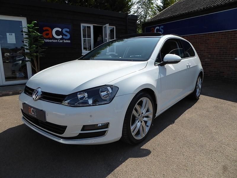 White Used 2016 VW Golf VII GT Hatchback | £11,495 (Fair price) - Image 1/4