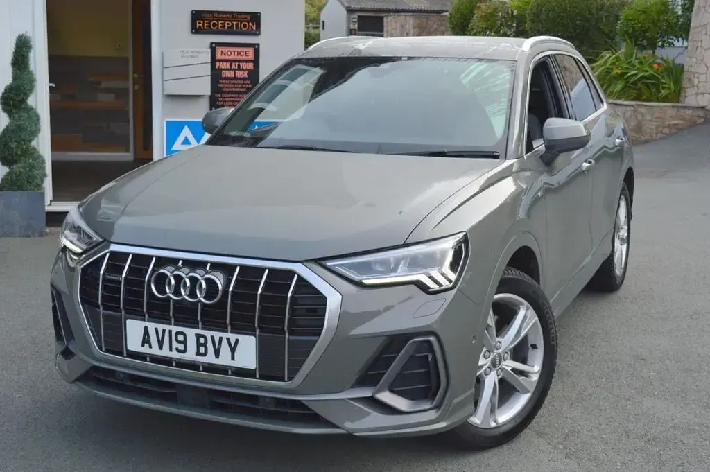 Used Audi Q3 S-Line 190 HP (139 kW) 2019 Grey SUV